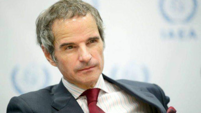 بعد وقفها البروتوكول الإضافي للاتفاق النووي.. "غروسي" يعتزم زيارة طهران 