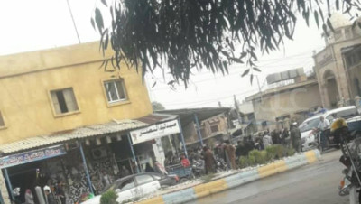 "الحـرس الثـوري الإيـراني" يعتدي بالضرب على مواطن ويواصل سرقاته في البوكمال