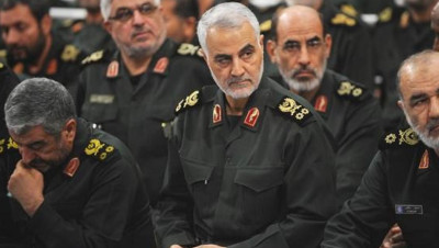 اخطبوط إيران في الخارج.. من هو قائد فيلق القدس قاسم سليماني؟