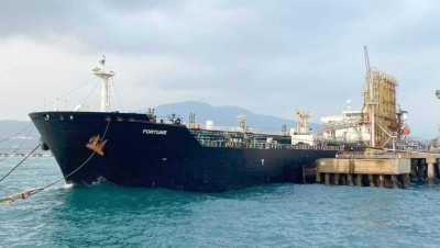 إسرائيل تستهدف 12 سفينة إيرانية متجهة نحو سوريا