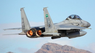 التحالف ينفذ عملية عسكرية في صنعاء وهجوم للقاعدة في أبين