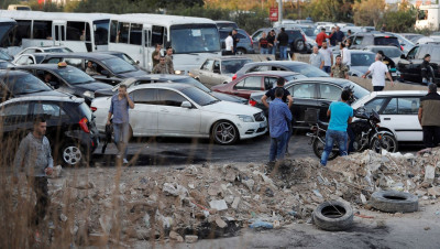 موالٍ لـ"عون" يفتح النار على محتجين شمال بيروت ومتظاهرون يرفضون دعوة من الرئيس