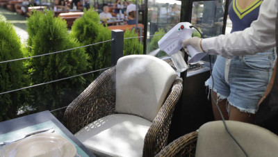 "ثورة حطام الكراسي والطاولات".. إعلان العصيان المدني السياحي في لبنان