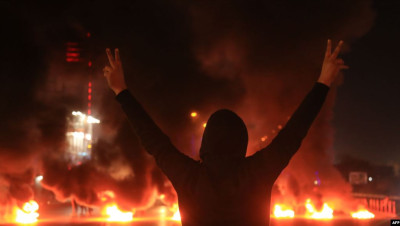 إيران.. قطع الانترنت مجددا لمواجهة الاحتجاجات الشعبية