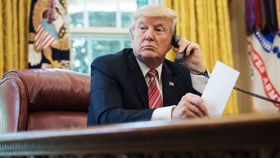 إدارة ترامب تدرس خيارات لمعاقبة إيران