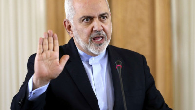 عراقيون يمتعضون من زيارة جواد ظريف: "غير مرحب بك في العراق"