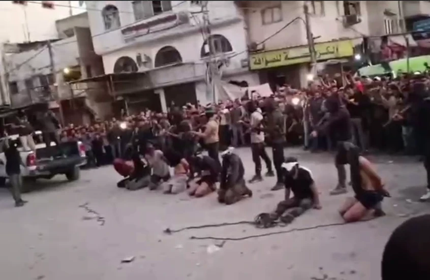 غزة.. قوى الأمن تنفذ حكم الإعدام بحق عدد من العملاء والخارجين عن القانون