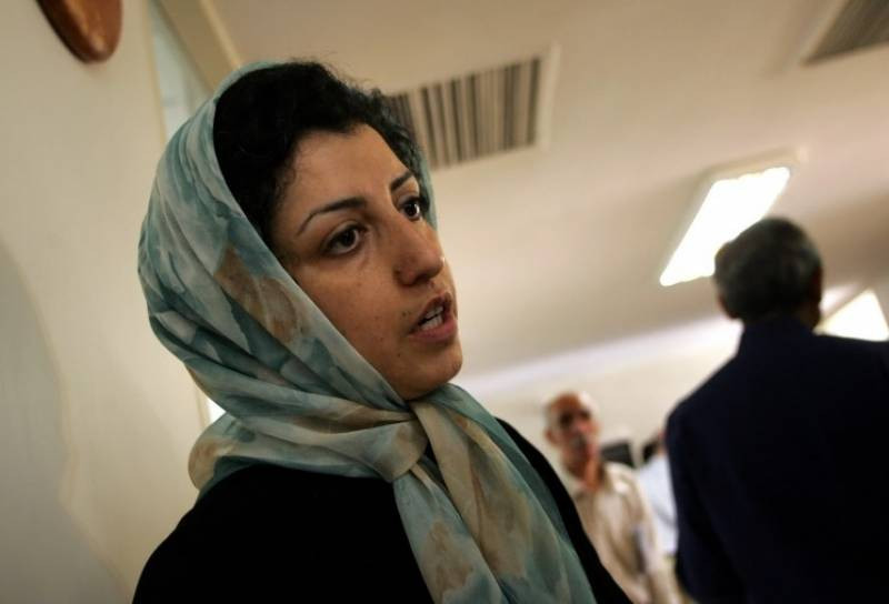 مجددا.. السجن والجلد للناشطة الإيرانية نرجس محمدي