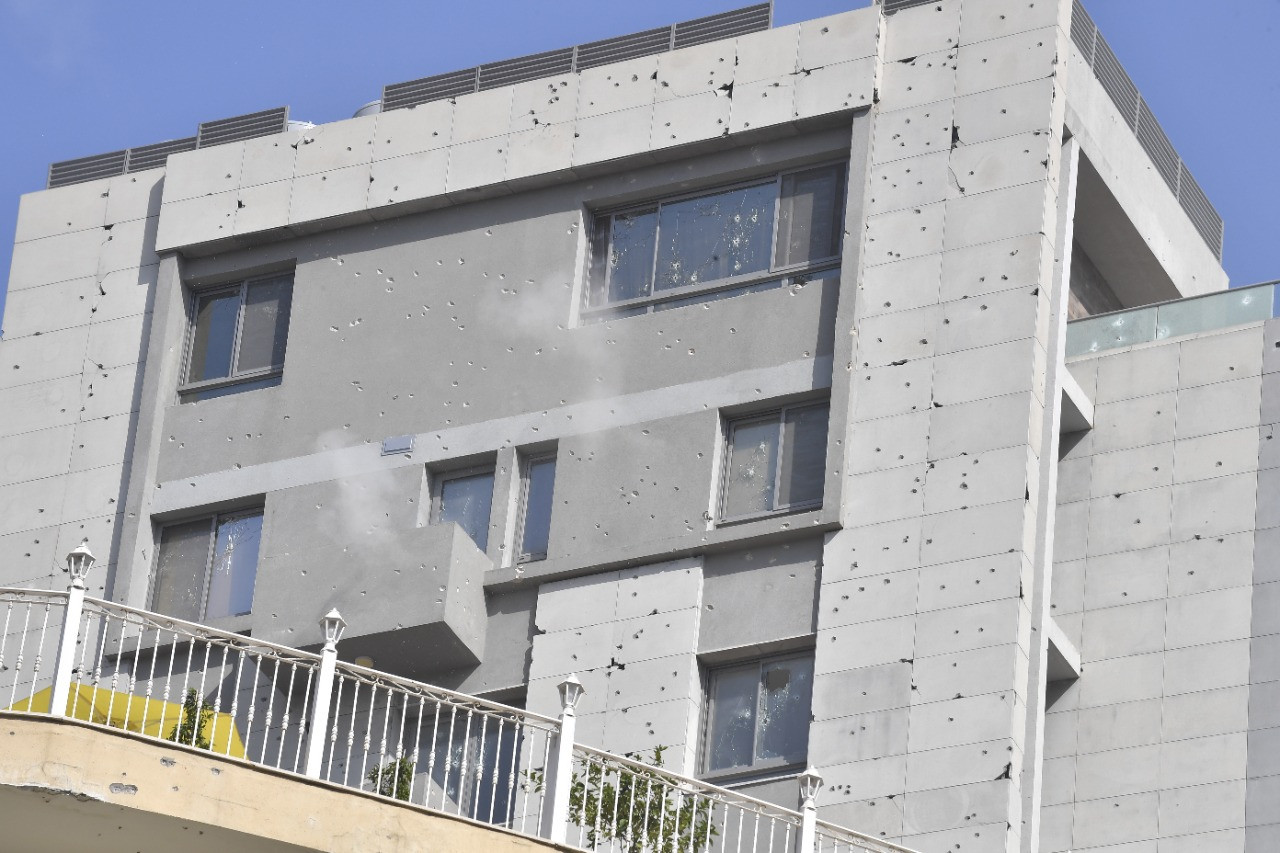 مقطع مصور يكشف كيف أشعل زعران "حـزب الله" و"حركة أمل" الشرارة الأولى لأحداث بيروت