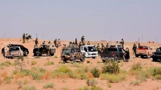 ميليشيات إيران تبدأ حملة تمشيط عسكرية لطريق الرقة - دمشق