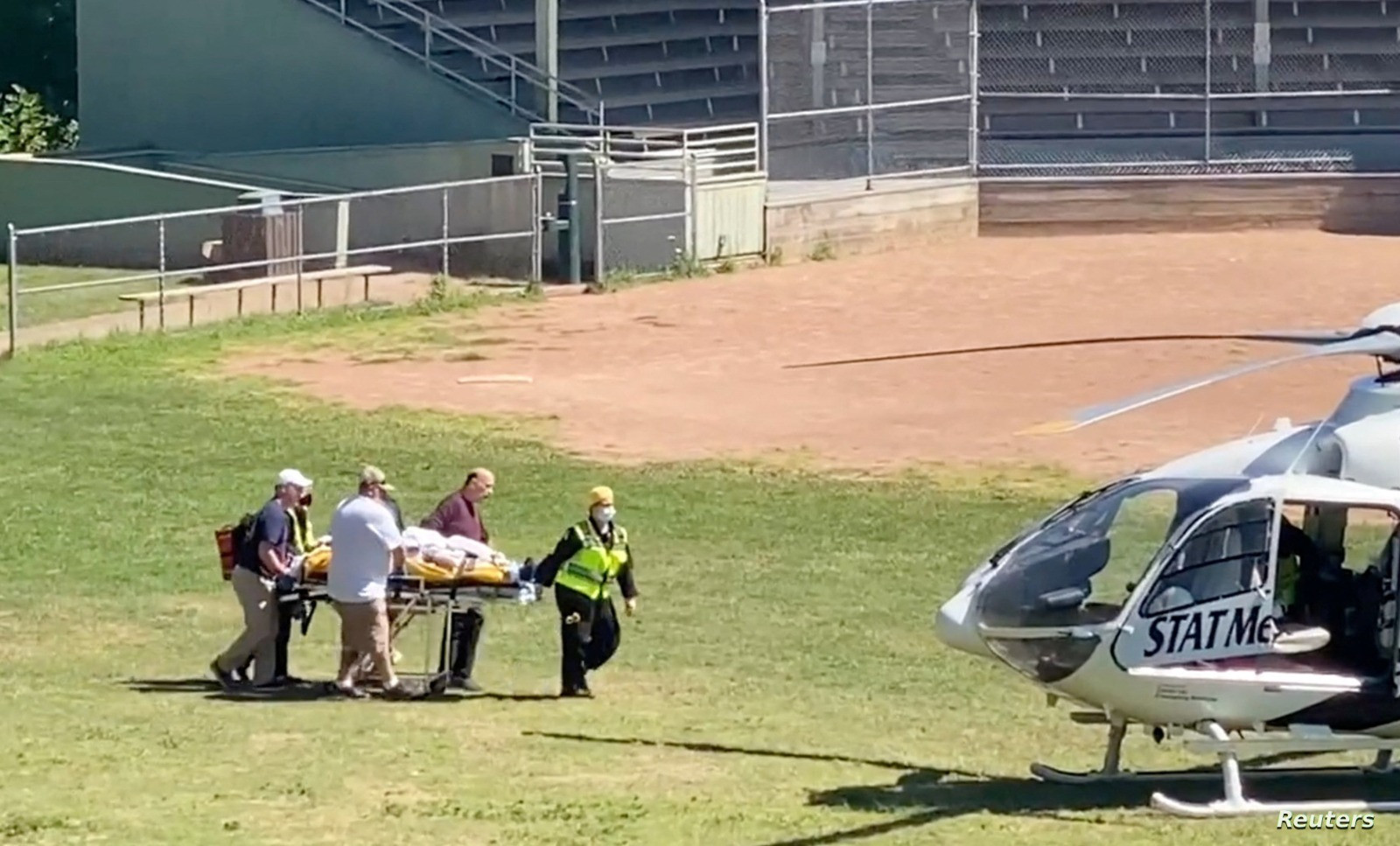 عقوبات أمريكية على مؤسسة إيرانية عرضت مكافأة مالية لقتل الكاتب سلمان رشدي