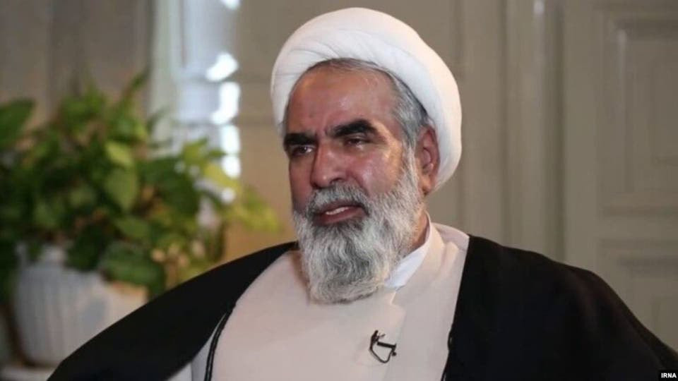 كورونا يطرح "القاتل" في إيران