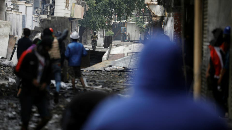 العراق.. ساحات التظاهر ترفض اسما جديدا لرئاسة الحكومة