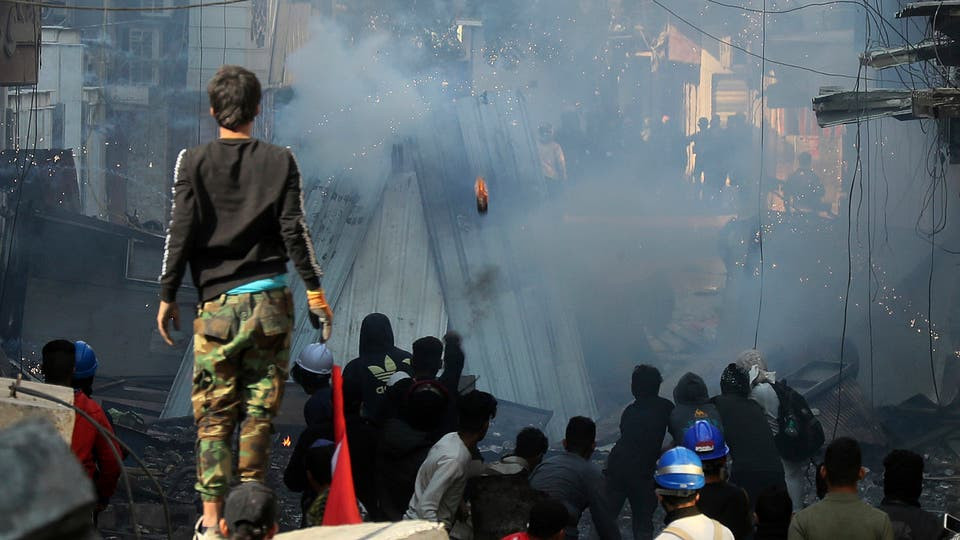 العراق.. متظاهرو "التحرير" يدينون حادثة "الوثبة" والقضاء يفتح تحقيقا