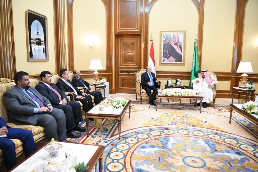 قمة يمنية-سعودية لبحث انقلاب عدن