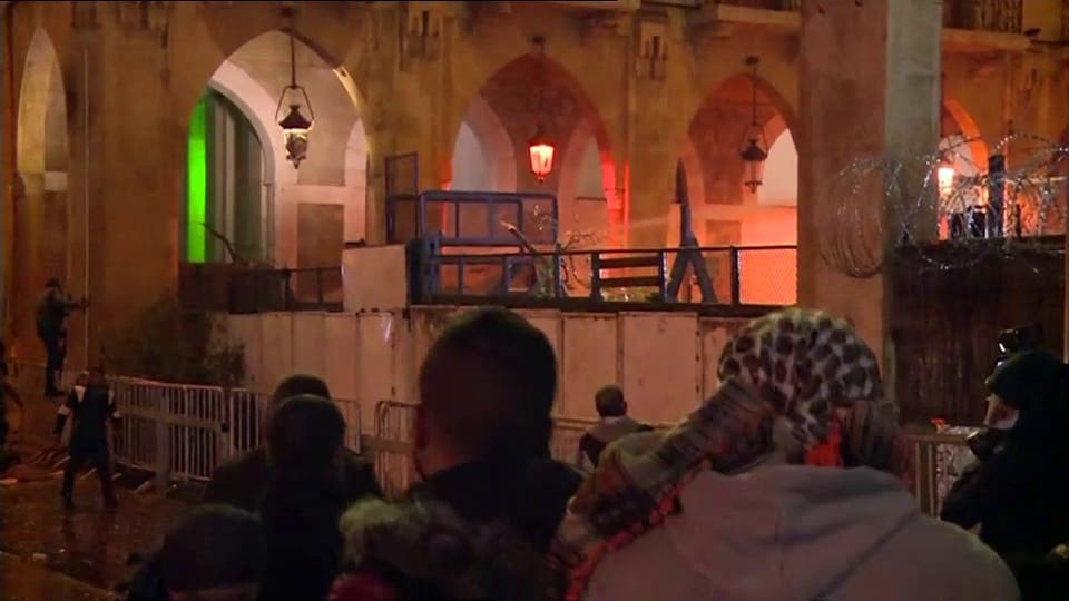 مسؤول أممي: مناورة سياسية وراء العنف في احتجاجات لبنان