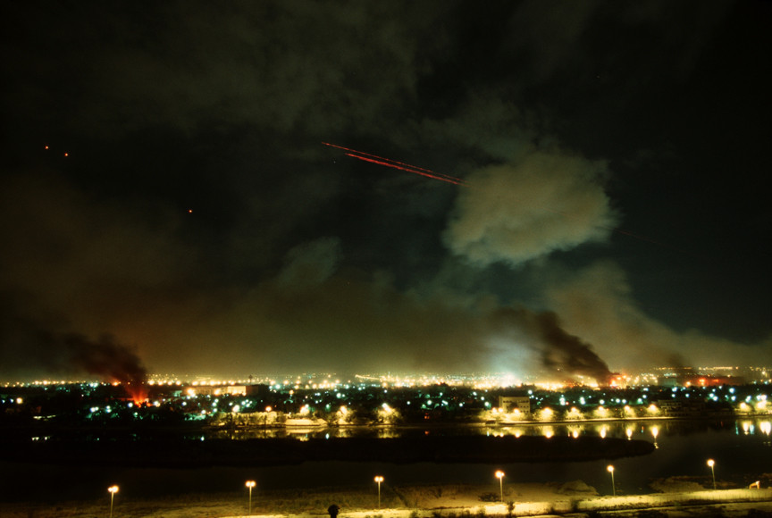 العراق.. صواريخ تستهدف قاعدة للقوات الأمريكية والتحالف الدولي قرب مطار بغداد