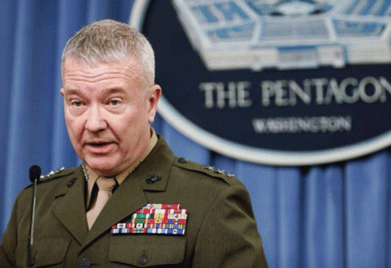 ماكنزي: إيران كثفت من هجماتها الصاروخية ضد قواتنا في العراق