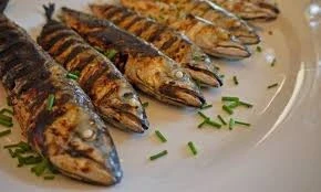 تفسير حلم طبخ السمك في المنام: بشائر الخير والرزق