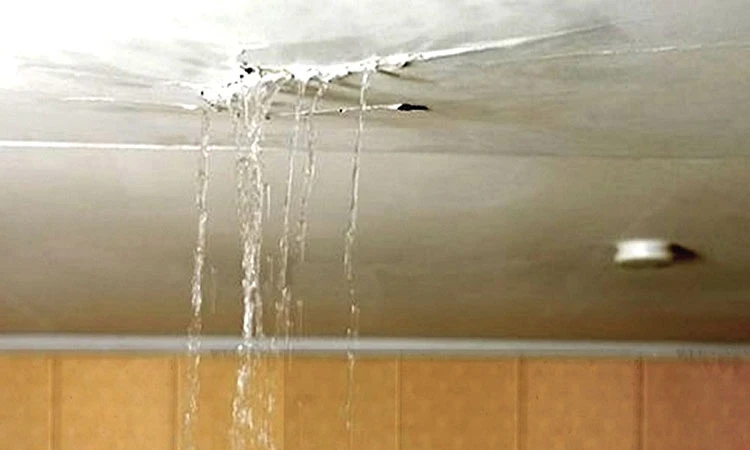 تفسير حلم تسرب الماء في المنزل: دلالات الخير والشر