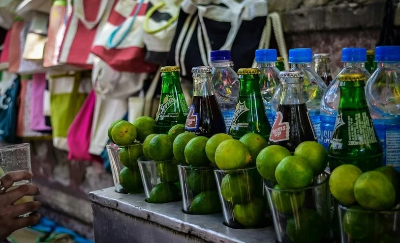 هل تفكر في خسارة الوزن هذا العام؟ ابدأ بتغيير مشروباتك